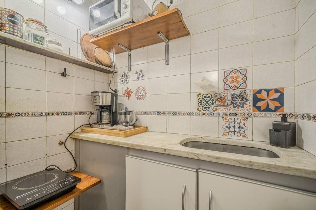 Hermoso Departamento Con Balcon Obelisco Ii *